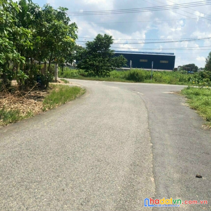 Kinh doanh thua lỗ cần bán rẻ lô đất trong kdc chợ phú hòa đông 5x16 780tr