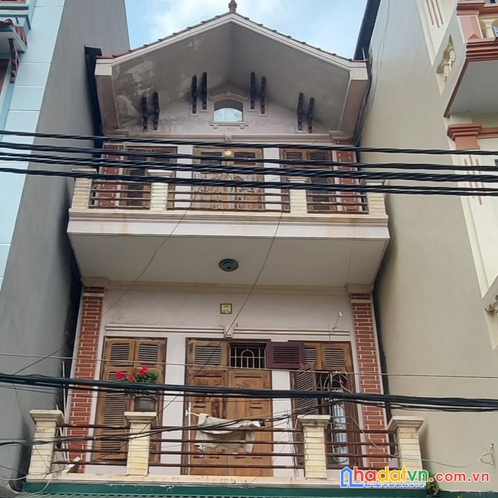 Nhà mặt ngõ - ô tô tránh - kinh doanh tốt. cổ nhuế 2, bắc từ liêm. 74m2, 3t, mt5m, giá 13.5 tỷ.