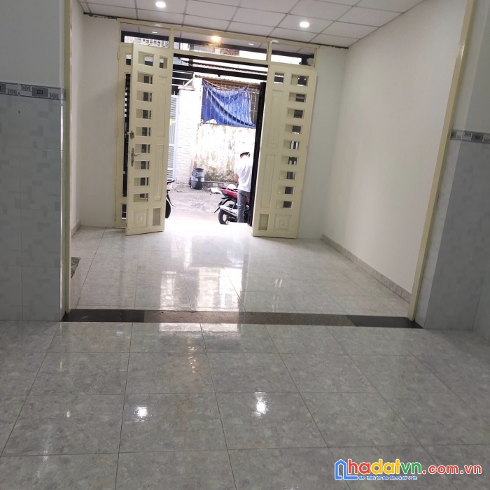 Mặt tiền kinh doanh gần mã lò, bình tân, 4x13m, 4 tầng, vào ở ngay giá chỉ 4 tỷ 9.