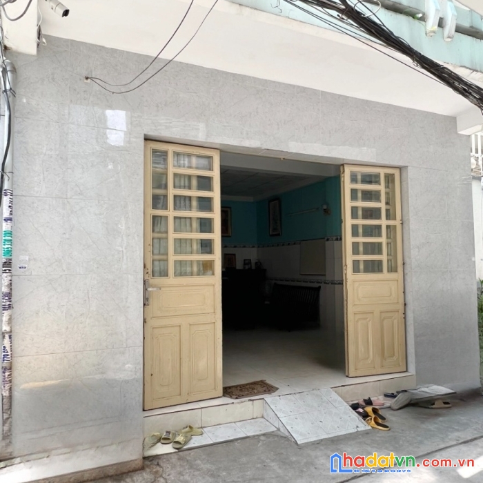 Nhà 5.2x15.4 nở hậu 11.8m hẻm thông đường hậu giang p12q6