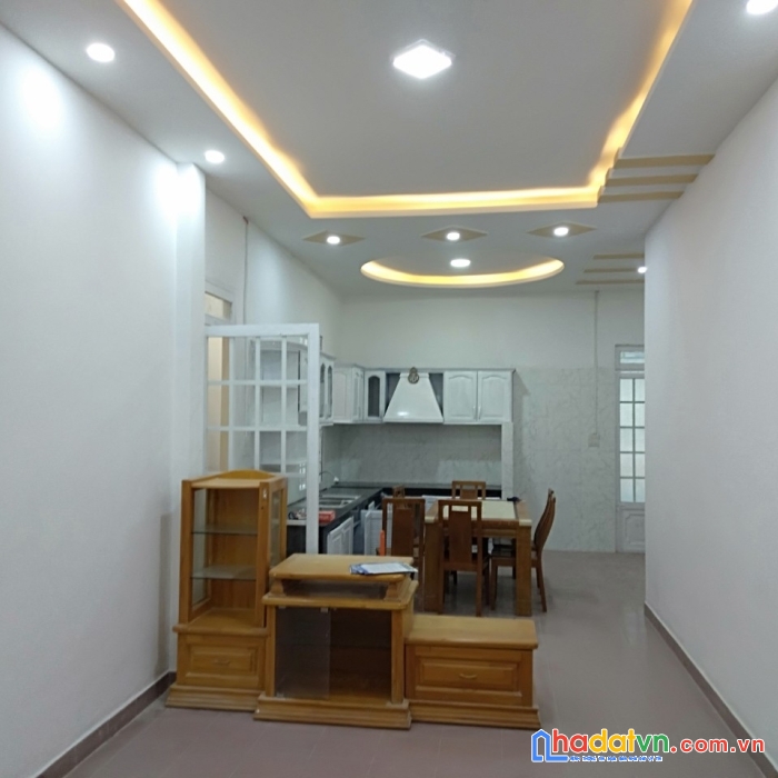 Cần bán gấp nhà mặt tiền đường trần anh tông, đà lạt giá 3.5 tỷ