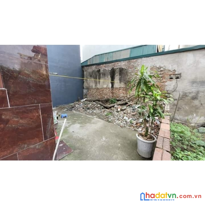 Đất  nguyễn văn linh siêu hiếm - ngon rẻ bổ - trung tâm quận long biên 
