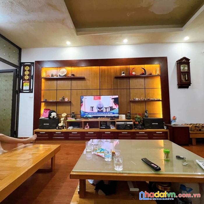 Bán nhà đẹp phố đào tấn 30m2 4 tầng. mặt tiền 3.6m. sổ vuông. ở sướng. 4.2 tỷ.