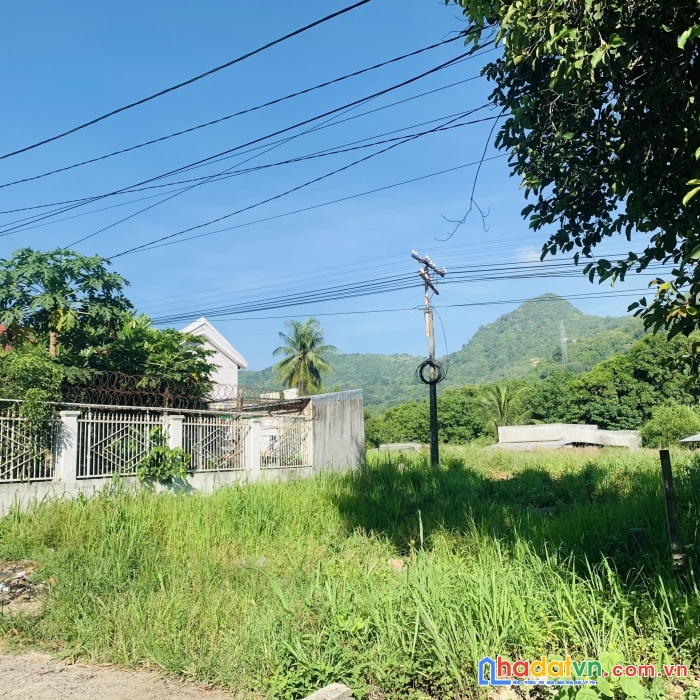 Ngợp ngân hàng cần bán 830m2 đất mặt tiền quốc lộ 1a, thôn lương hoà, xã vĩnh lương. tp nha trang