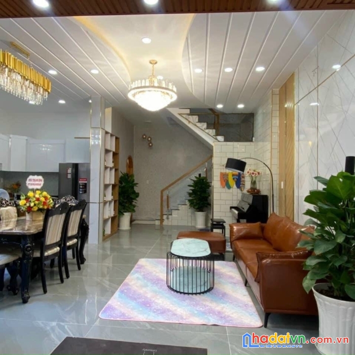 (phú nhuận) nhà hẻm 4.5m, 6 x 9m, 3 lầu, 5.8 tỷ, phan đình phùng