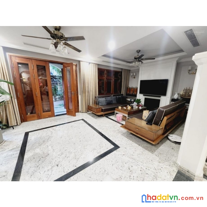 Bán nhà giải phóng- hoàng mai, 3 tỷ 7, dt 35m2 x5 tầng, xây mới, full nội thất, 50m ra phố