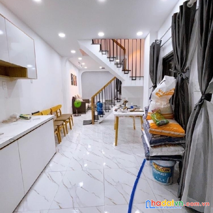 Nhà lê văn sỹ phường 11 phú nhuận 30m2 4tỷ5