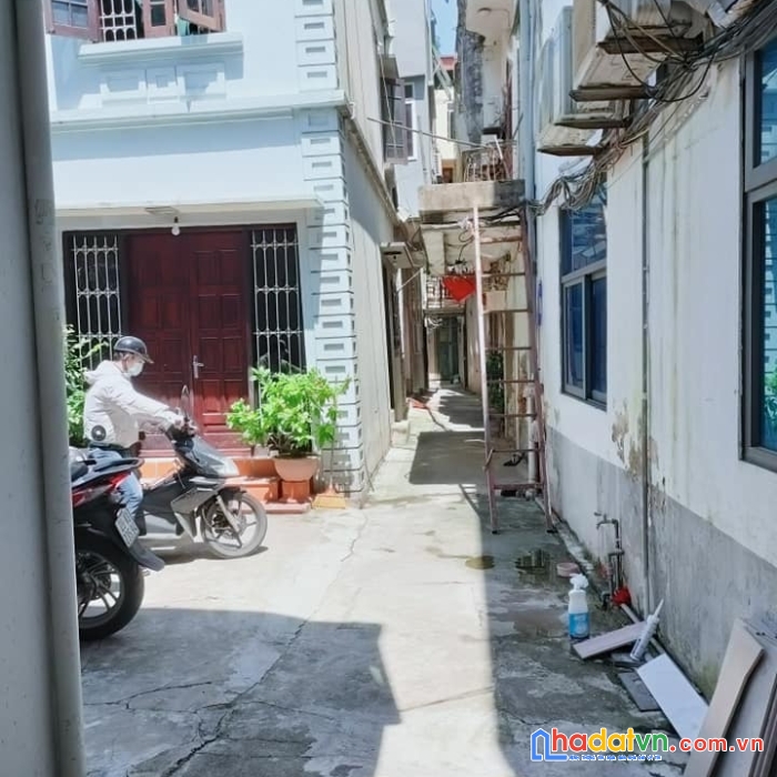 Bán nhà tân mai, hoàng mai, 38m, 4 tầng, mặt tiền 3.6m, giá 2.5 tỷ.