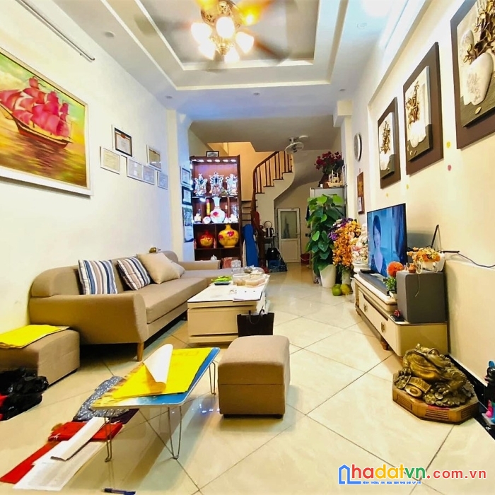 Bán nhà hào nam, đống đa, chắc chắn, gần phố, sđcc, 41m2x4t, chỉ 5.1 tỷ