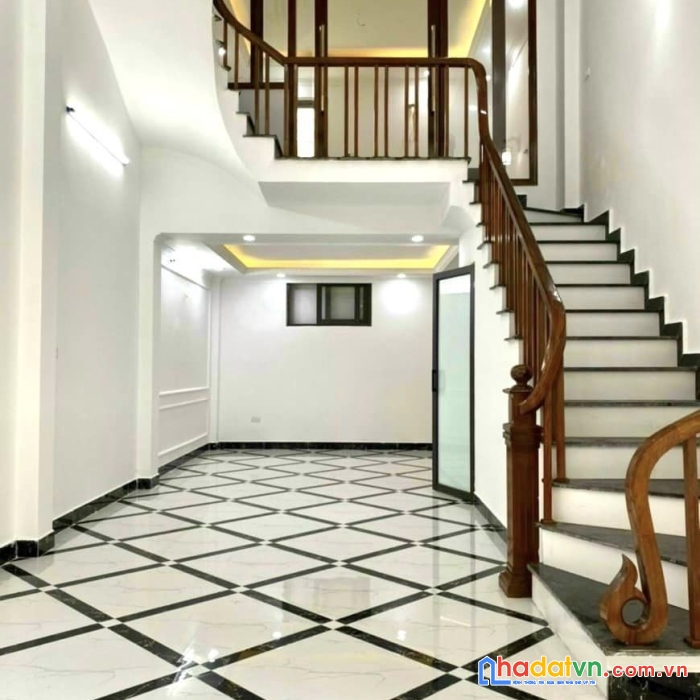Siêu đẹp nhà ngõ 2 hoàng liệt, hoàng mai 50m 5t giá 5 tỷ, ô tô đỗ cổng 0928077333