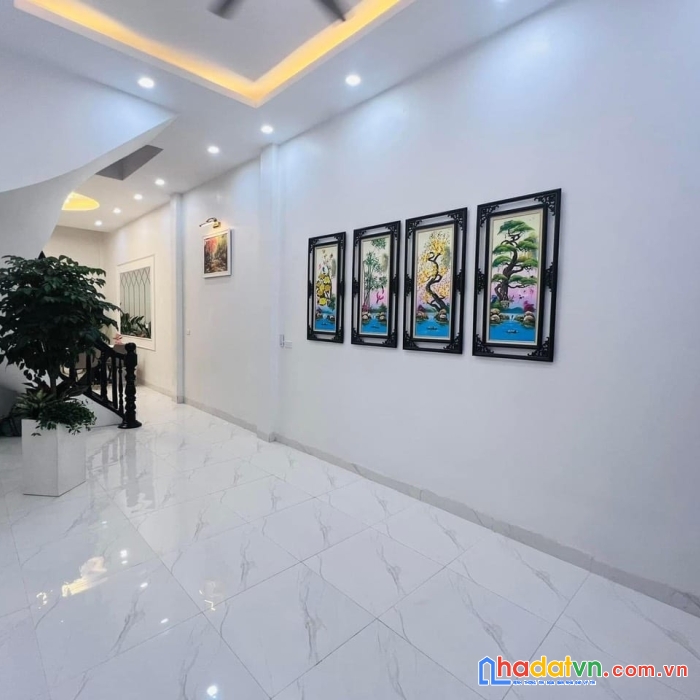 Cần bán gấp nhà ngô quyền ,47m2, 5 tầng, giá chỉ nhình 4 tỷ