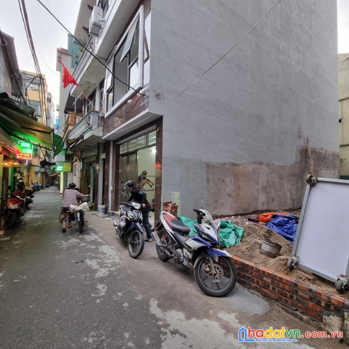 Chính chủ cần bán lô đất hoa hậu đỗ đức dục nam từ liêm 48 m2 mt rộng 6.1 tỷ đường ô tô qua