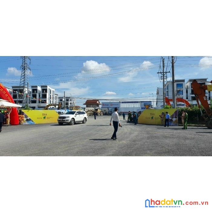 Bán đất mt lê văn lương nhà bè có sổ sẵn xây tự do giá 1,4tỷ 80m2