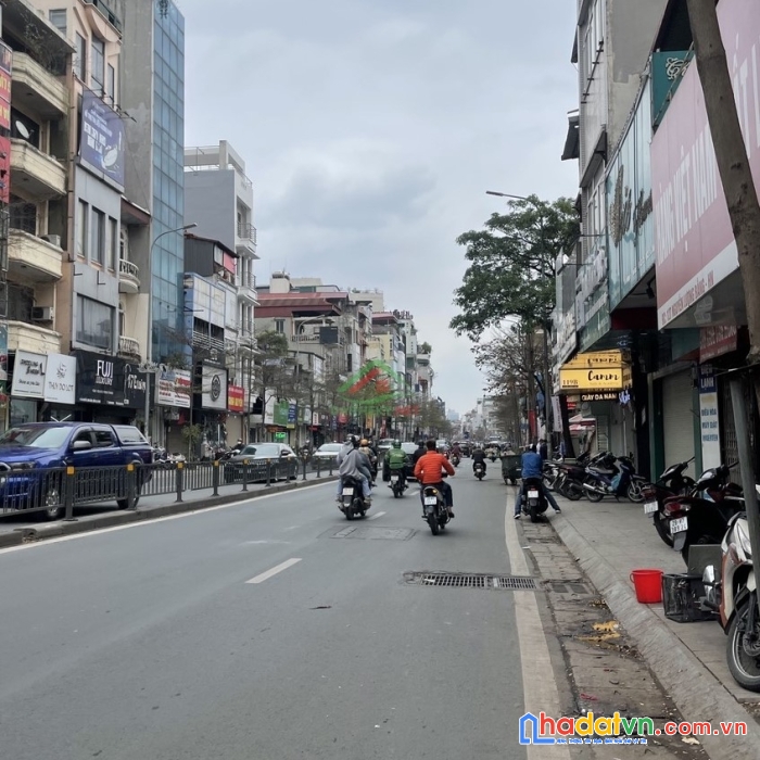 Mặt phố nguyễn lương bằng, đống đa, kinh doanh sầm uất, vìa hè rộng, ô tô dừng đỗ, chỉ 6.9t
