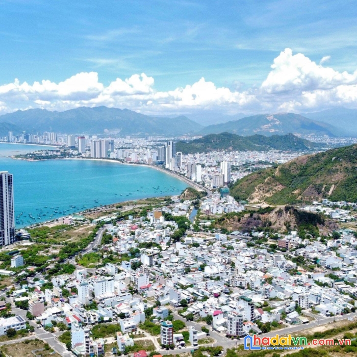 Bán lô đất 2 mặt tiền đường triệu quang phục, vĩnh hoà, nha trang view nhìn ra biển, bến du thuyền