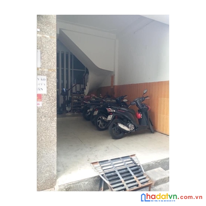 Nguyễn chí thanh. 50m2 nhà 4 tầng. 7,99 tỷ