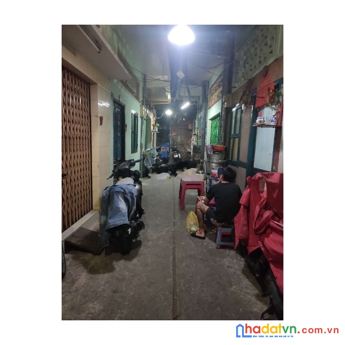 Cô bắc. dt: 3m*8m. 3 tầng. 4.35 tỷ