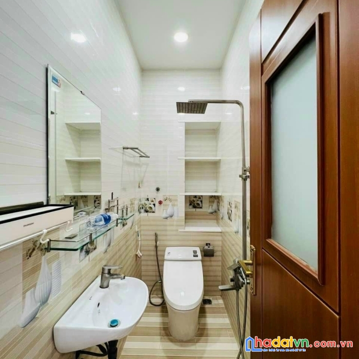 Hẻm 3.5m phan đăng lưu, 4 x 11m, 3 lẩu, chỉ 5.95 tỷ, bình thạnh