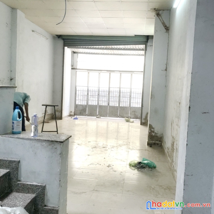 Nhà cho thuê nguyên căn mặt tiền đường bùi minh trực p6q8