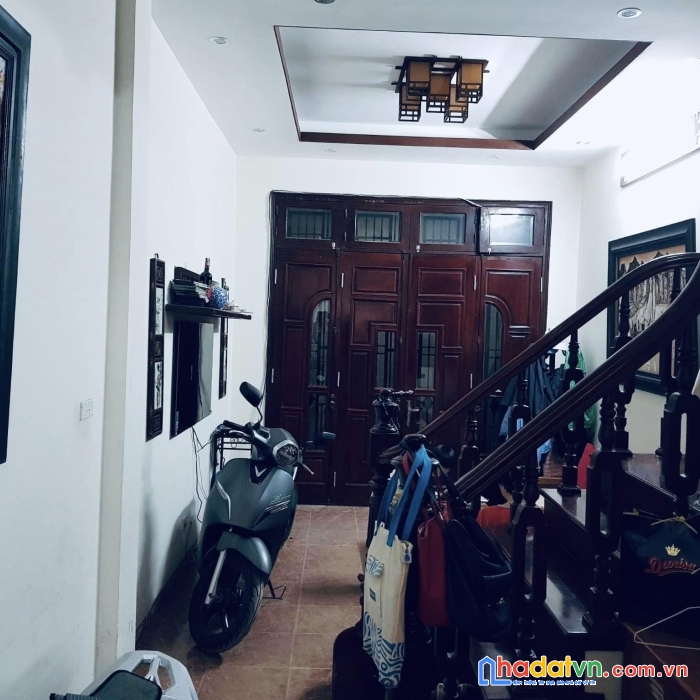 Pháo đài láng,đống đa 41m2 4t mt 3.8m giá 5.15 tỷ lh 0347269248