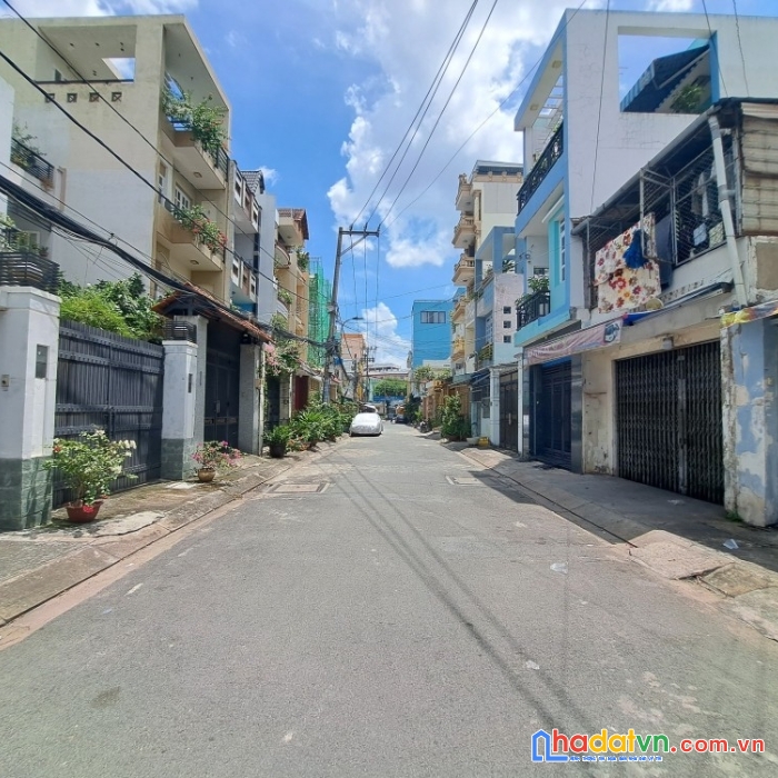 Bán nhà hẻm 8m khu tây thạnh , tân phú - 2 tầng - 70m2 - 6.7 tỷ