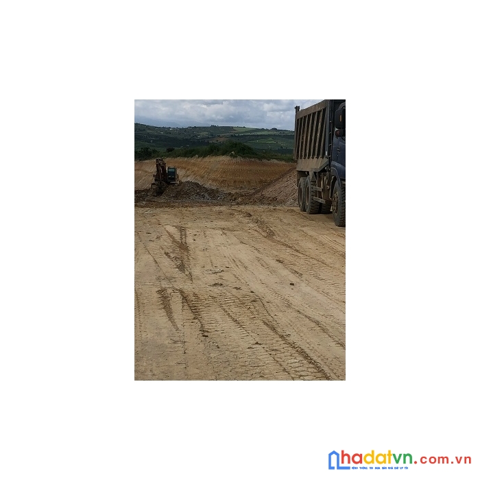 Hot hot hot bán nhanh lô đất có khả năng sinh lời view bao quát huyện lâm hà - trên tuyến đường