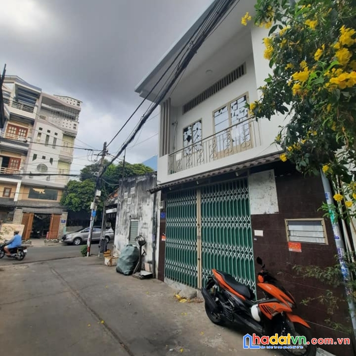 Bán gấp nhà sát mặt tiền dương văn dương, tân phú, 2 tầng, 30m2 chỉ 2xtỷ.