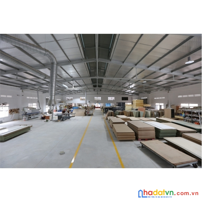 Nhà xưởng 3.200 m2, gần ngã tư ga, thạnh xuân, quận 12, cho thuê 300tr/th