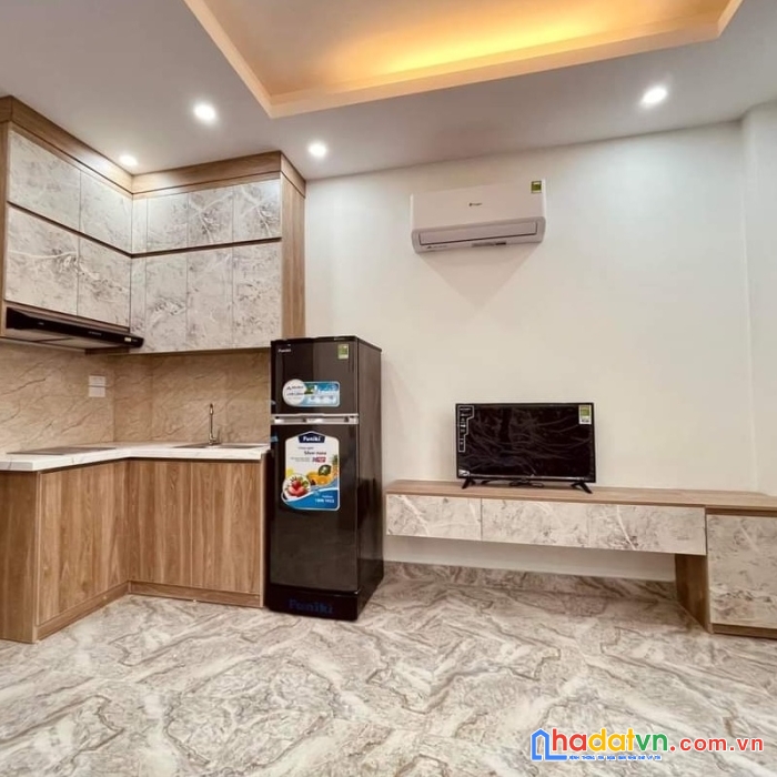 Bán ccmn xuân thuỷ, 85m, 9t, 30pkk, dt 150tr/tháng, cạnh hv báo chí, nhỉnh 15 tỷ