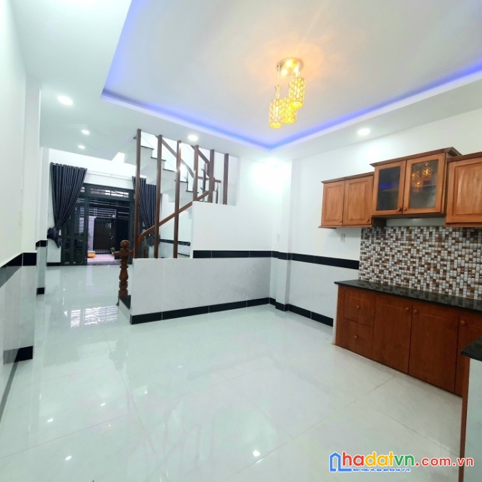 Bán nhà mới hxh 6m ,q12 - 3 tầng - 68m2 - 4.75tỷ thương lượng