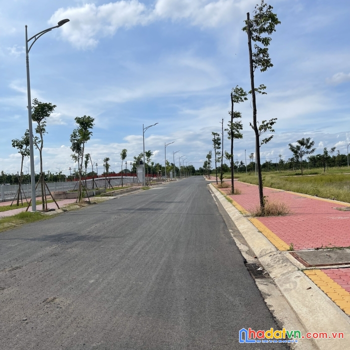 Bán đất thủ thừa full thổ cư 100% có sổ sẵn