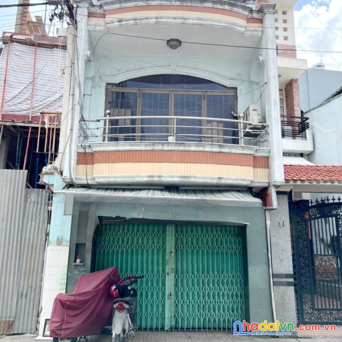 Nhà cho thuê nguyên căn 4x20m mt phong phú p12.q8. giá 18 triệu