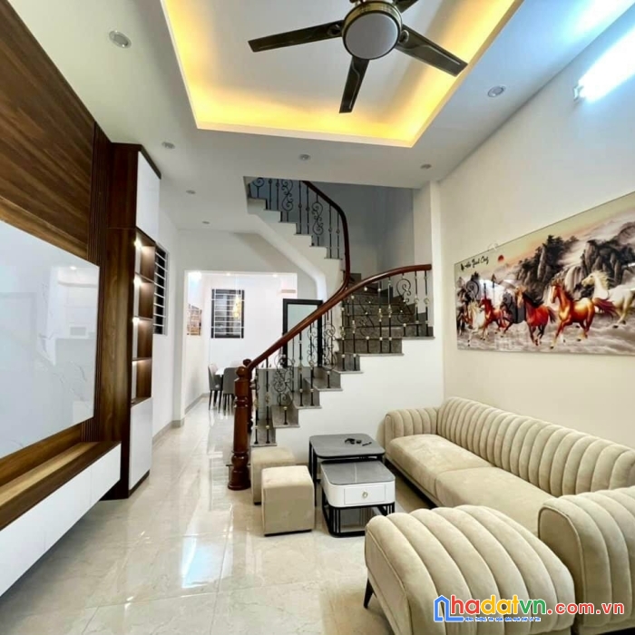 Chính chủ cần bán nhà đường mỹ đình - nam từ liêm - 46m x 5t - ngõ thông - nhà đẹp như ảnh.