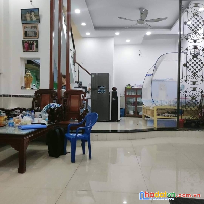 Siêu phẩm bình tân - hxh-  (55m2) 2 lầu - chính chủ 1 đời - chỉ 4.x tỷ.