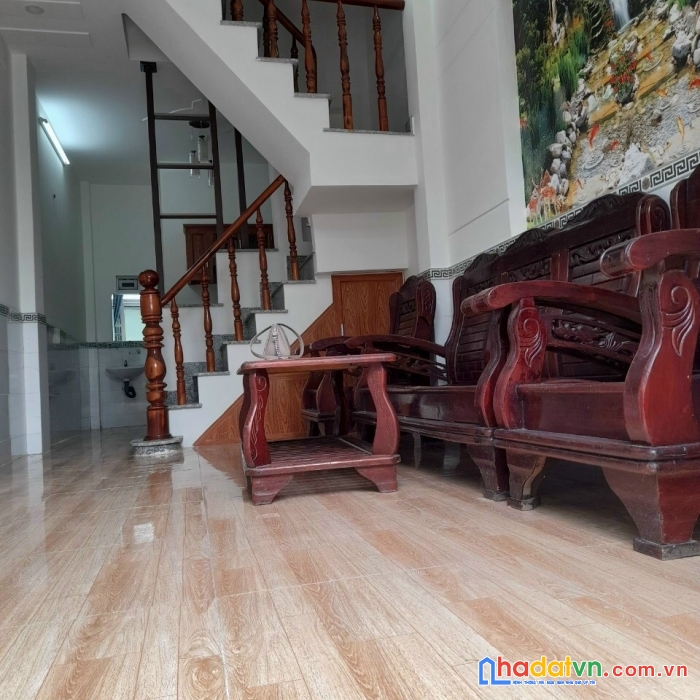 Mt hoàng sa 5l, 550m2, vị trí đắc địa giá 37.8 tỷ