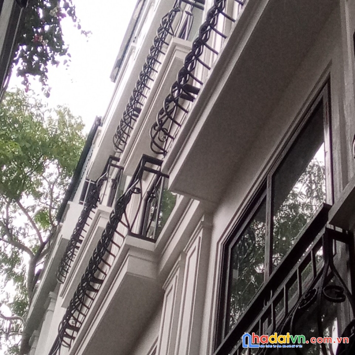 Nam từ liêm bán nhà hoa hậu phố ngọc trục đại mỗ 35 m2 x 5 t nhỉnh 3 tỷ ô tô kd
