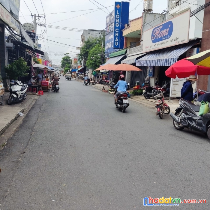 Bán căn mặt tiền kinh doanh cực đẹp chợ phúc lâm chỉ 1 căn duy nhất tại khu này