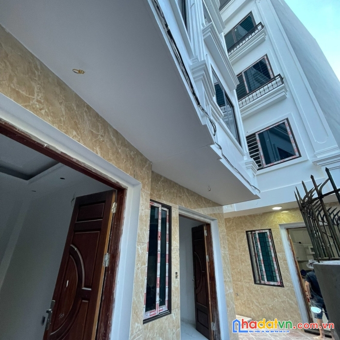 Chỉ 3 tỷ có nhà trung tâm thủ đô 33m-5 tầng