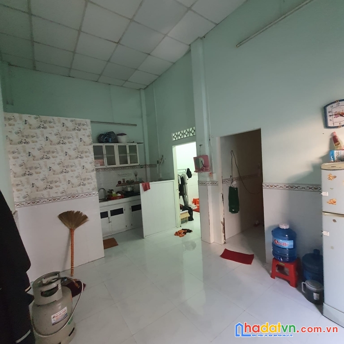 Phan văn hớn 35m2 sổ riêng, không quy hoạch