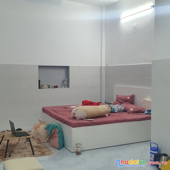 Trung tâm tân bình, gần vòng xoay lăng cha cả