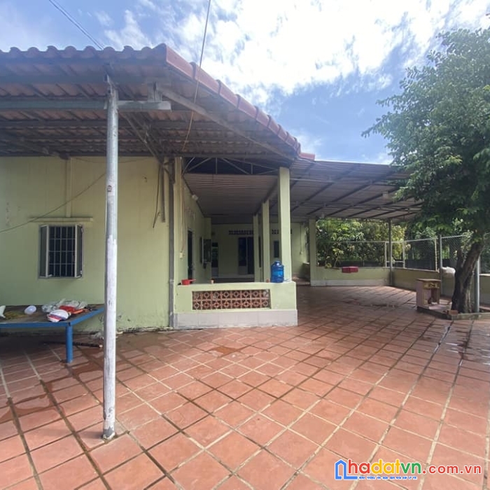 Đất tân phú trung-củ chi 1645m2-300 tc- giá chỉ 14.800 tl