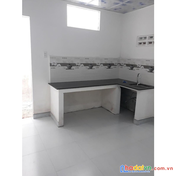 Nhà đỗ quang 45m2, ngang 5.4; 2.4 tỷ