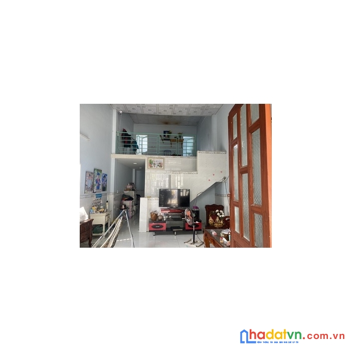 Do em muốn chuyển chỗ ở khác để tiện cho việc đi lại buôn bán nên cần bán gấp căn nhà cấp 4