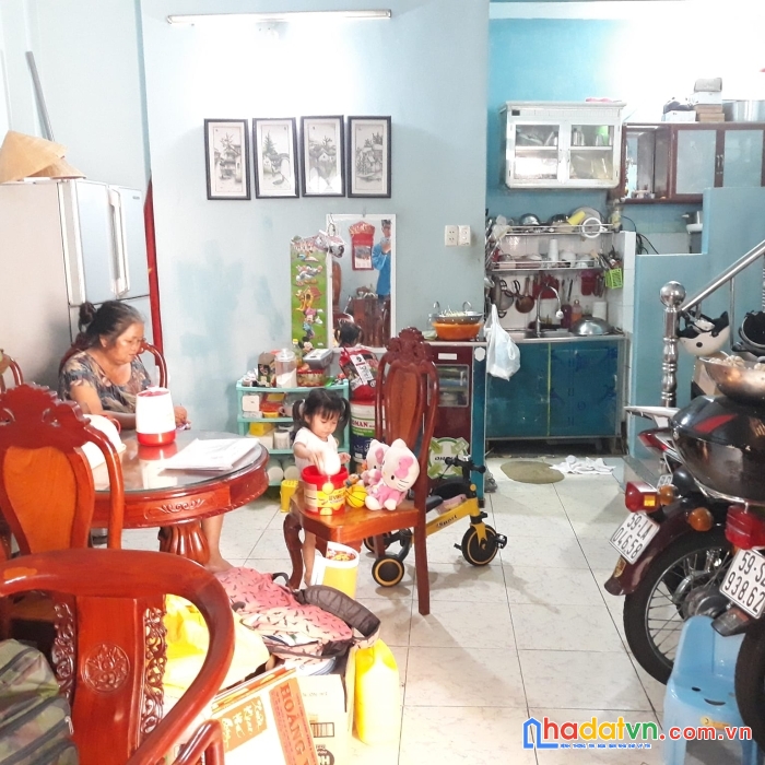 Nhà nguyễn trọng tuyển, dt 40m2, chỉ 5 tỷ tl