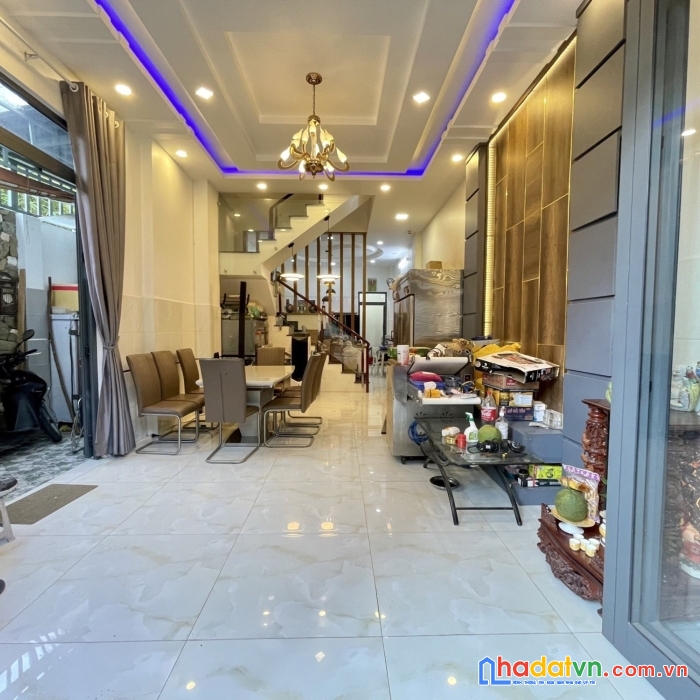 Bán nhà hẻm 8m đường tô hiệu - tân phú, dt 6.7 x 16, 4 tầng, 6pn giá 11.5 tỷ