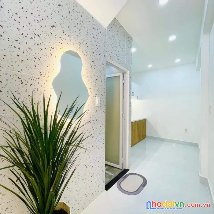 Nhà đúc đẹp đường 4m, 35m2 (3.5x10),phường 5 bình thạnh chỉ 4 tỷ.