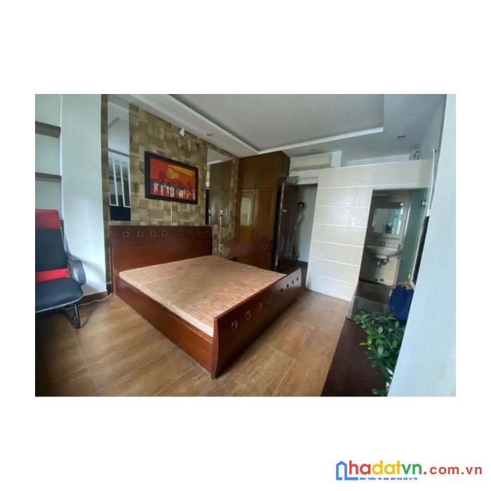 Hẻm xe hơi, dt:6x5m, 5 tầng, 7.6 tỷ