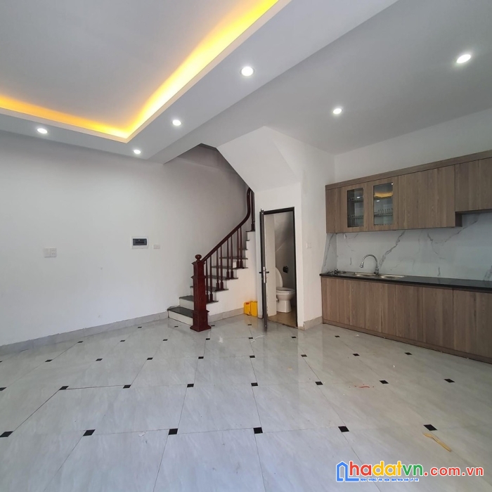 Bán nhà thụy phương gần ub phường, trường học ô tô tránh giá 4,5 tỷ.