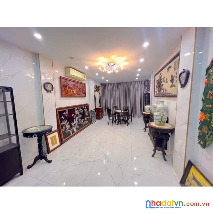 Bán nhà phố gia quất 45mx4t, mt  3.6m, ô tô tránh, kinh doanh giá hơn 4 tỷ.