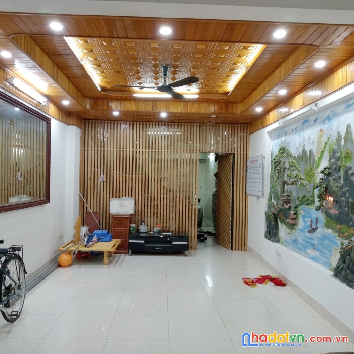 Nhà bán bình tiên 99m2 chỉ 7.4 tỷ, 3 tầng btct, 4 pn, ở tốt